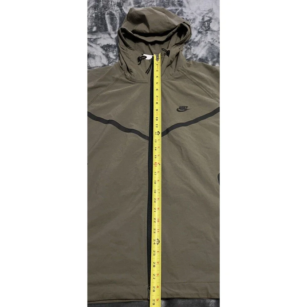 LARGE Nike Tech Men's Woven Jacket (Medium Olive/Medium Olive/Black) - Picture 4 of 9